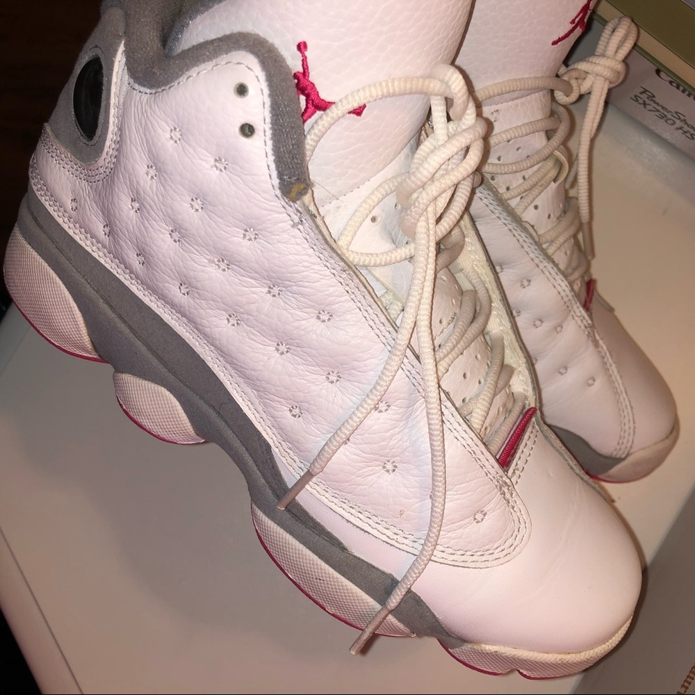 Pink & grey jorden retro 13s